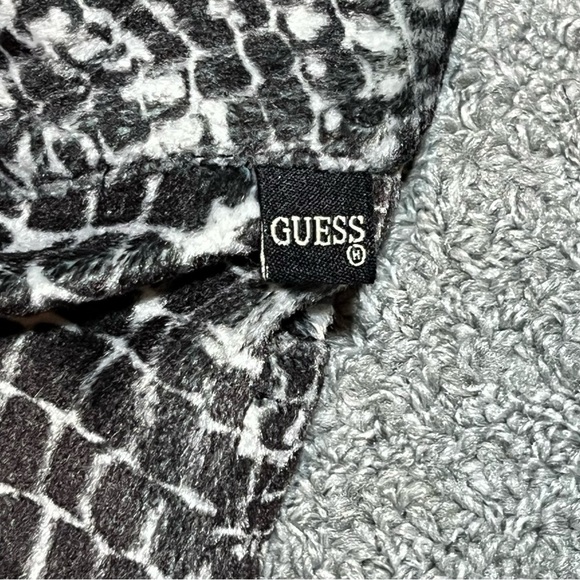 Vintage Guess Jeans Crocodile Pattern Womens Pants Size 28 Brown Velour Lined - Picture 11 of 15